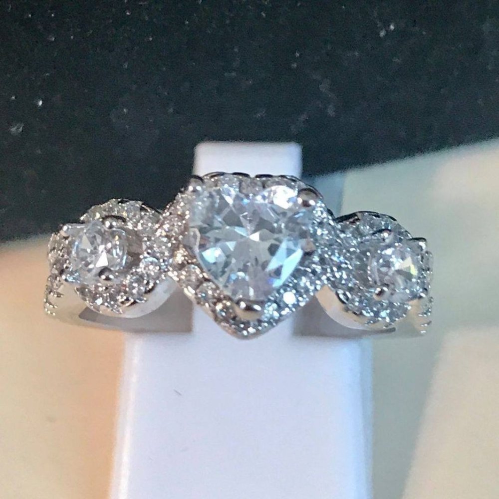 Size 8 - 2CTW Vintage Style Heart Halo Multi Stone WGP S925 Sterling Silver Ring